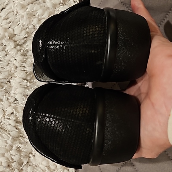 Alegria Shoes - Picture 5 of 16